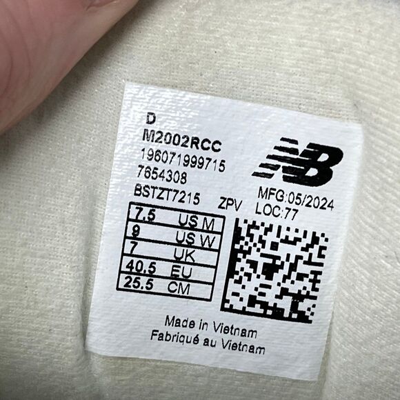 New Balance 2002R Calm Taupe Angora Silver Shoes Women’s 9 / 7.5 Mens M2002RCC - Picture 8 of 8